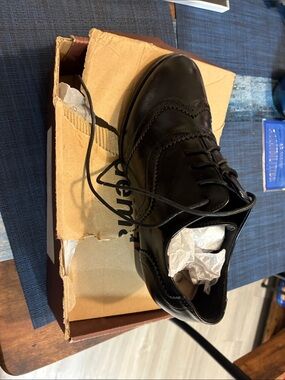 Classic Black women's Oxford Dress Shoe